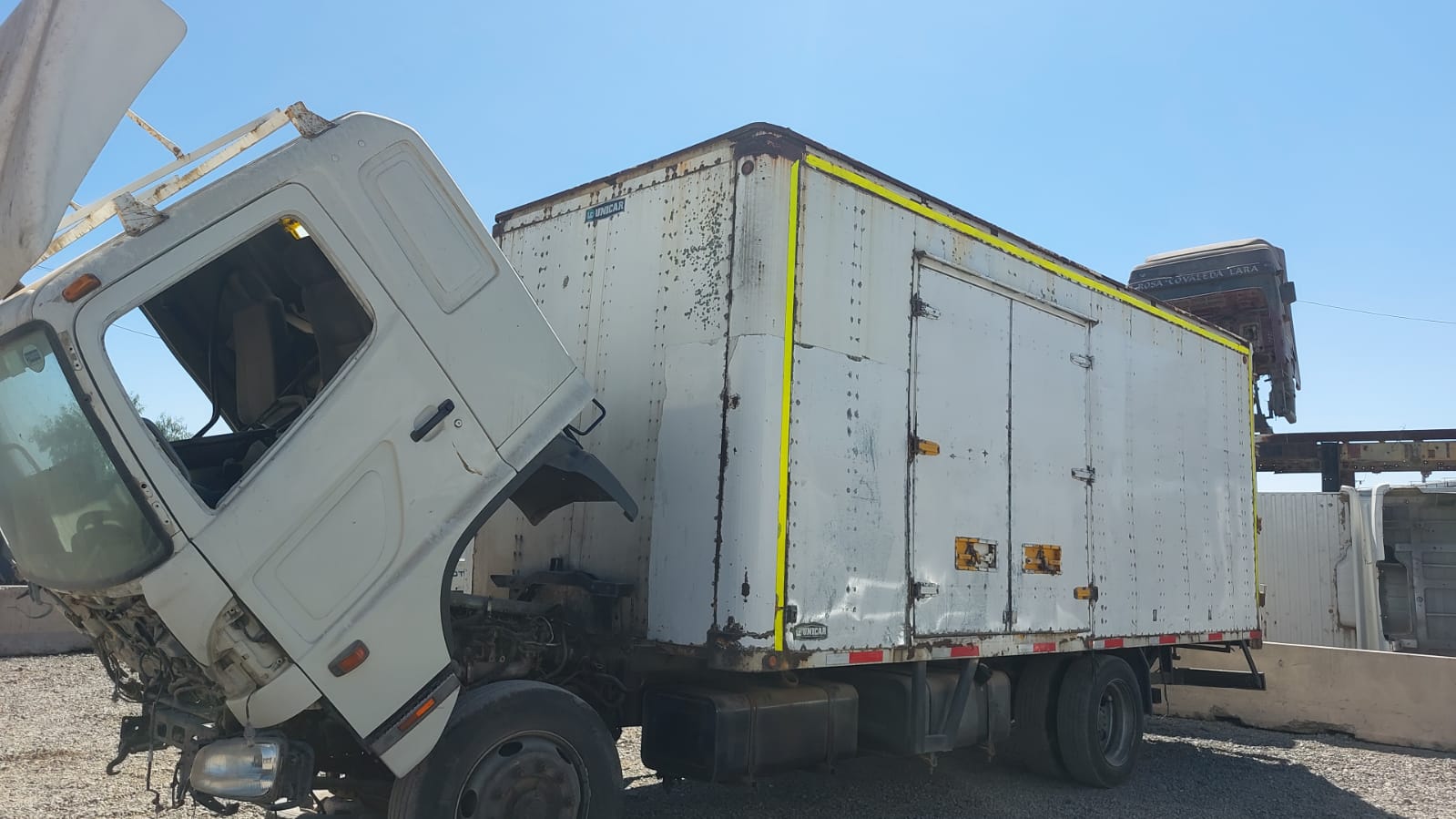  Hino GD8 2014    EN DESARME